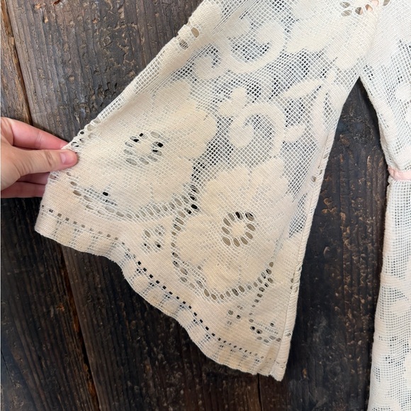 Free People lace cover up with pink trim and bell sleeves - Picture 3 of 4